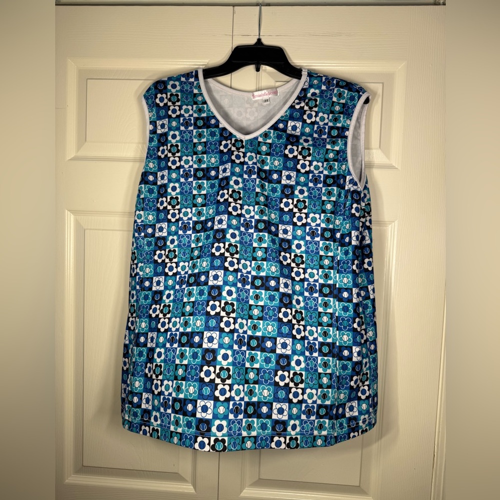 SmashGal.Com Women’s Softball V-neck Sleeveless Pullover Tank Top‎